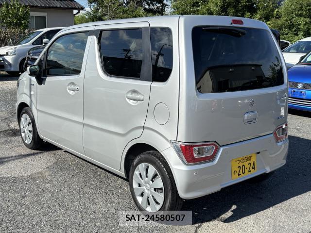 Suzuki WAGON R 2022-11 8054141-1