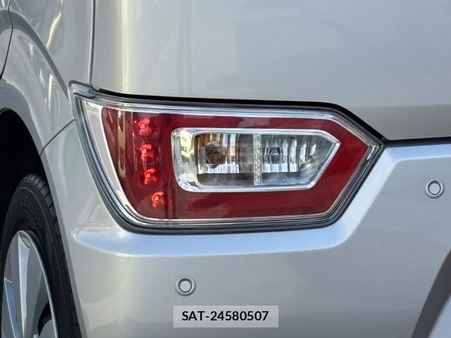Suzuki WAGON R 2022-11 8054141-16