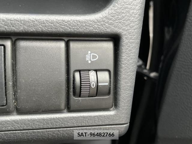 Suzuki WAGON R 2013-04 8054175-16