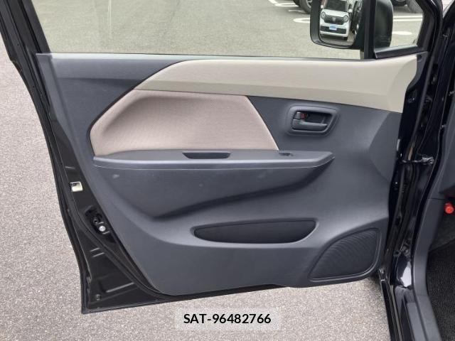 Suzuki WAGON R 2013-04 8054175-5