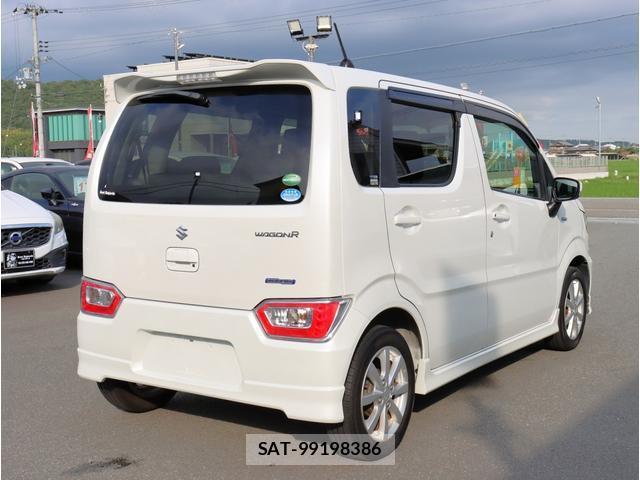 Suzuki WAGON R 2017-12 8054870-8