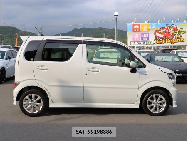 Suzuki WAGON R 2017-12 8054870-9