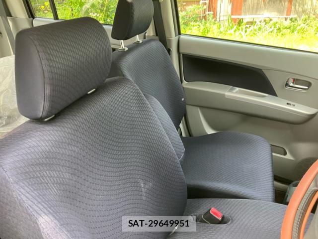 Suzuki WAGON R 2011-10 8055106-9