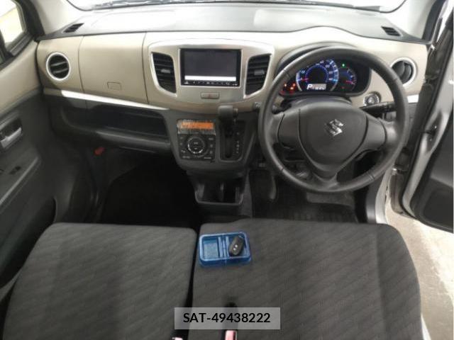 Suzuki WAGON R 2013-07 8055641-2