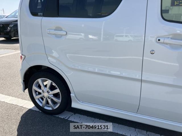 Suzuki WAGON R 2022-07 8056255-4
