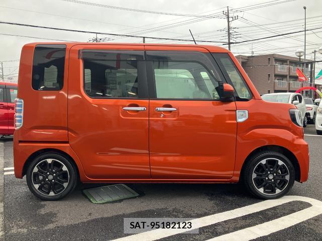 Daihatsu WAKE 2022-03 8054426-3