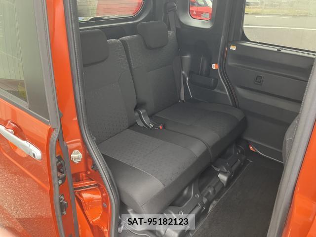Daihatsu WAKE 2022-03 8054426-6