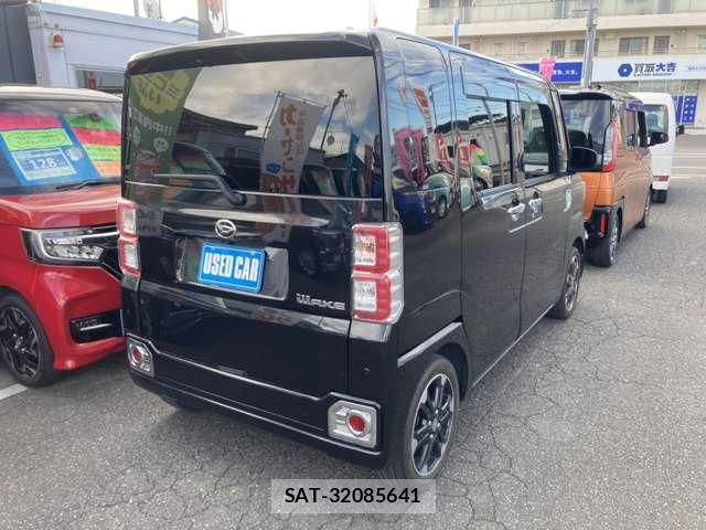 Daihatsu WAKE 2021-08 8055160-3