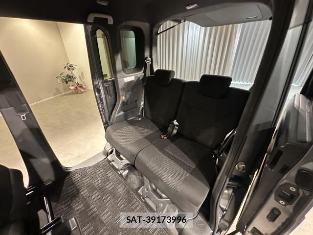Daihatsu WAKE 2017-07 8055877-6