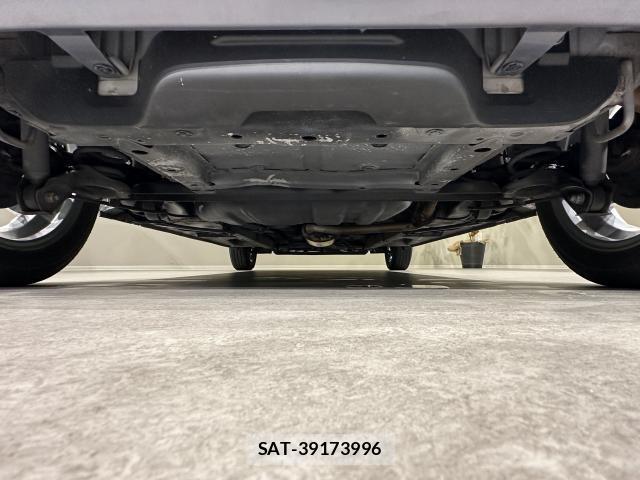 Daihatsu WAKE 2017-07 8055877-8