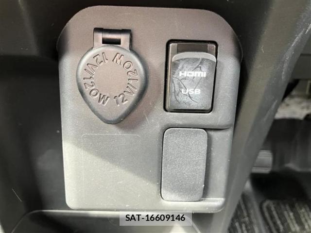 Daihatsu WAKE 2022-04 8056092-14