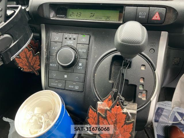 Toyota WISH 2015-11 8054298-17