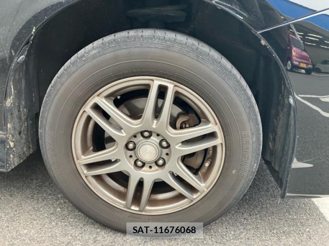 Toyota WISH 2015-11 8054298-3