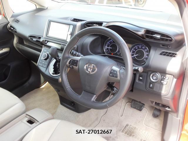 Toyota WISH 2011-07 8054360-16