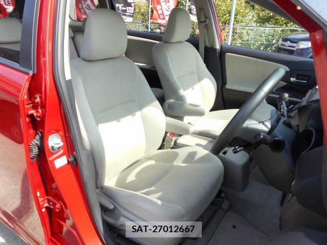 Toyota WISH 2011-07 8054360-19