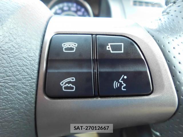 Toyota WISH 2011-07 8054360-9