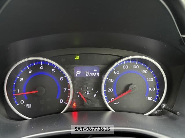Toyota WISH 2016-03 8055962-2