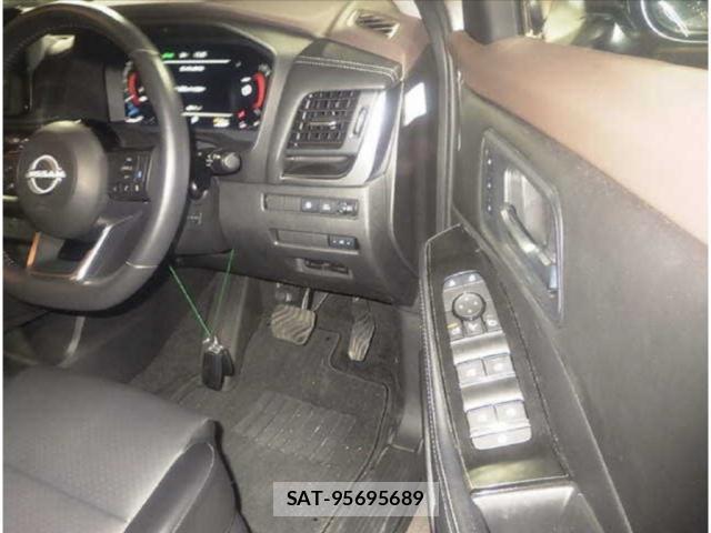 Nissan X-TRAIL 2024-08 8053354-3