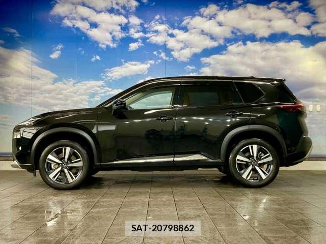Nissan X-TRAIL 2023-07 8053408-17