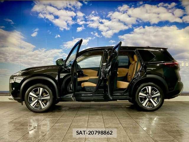 Nissan X-TRAIL 2023-07 8053408-18