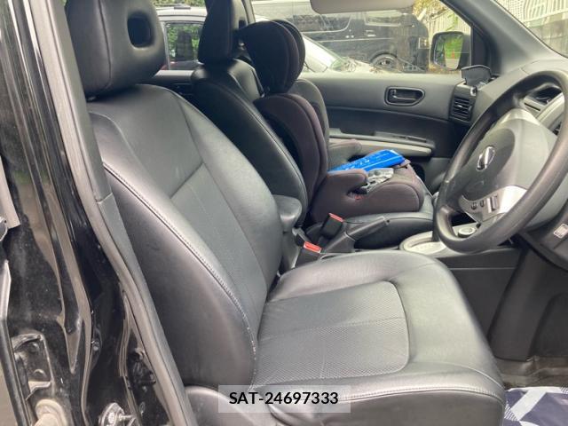 Nissan X-TRAIL 2012-09 8053510-15