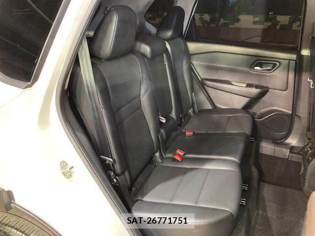 Nissan X-TRAIL 2022-10 8053532-8