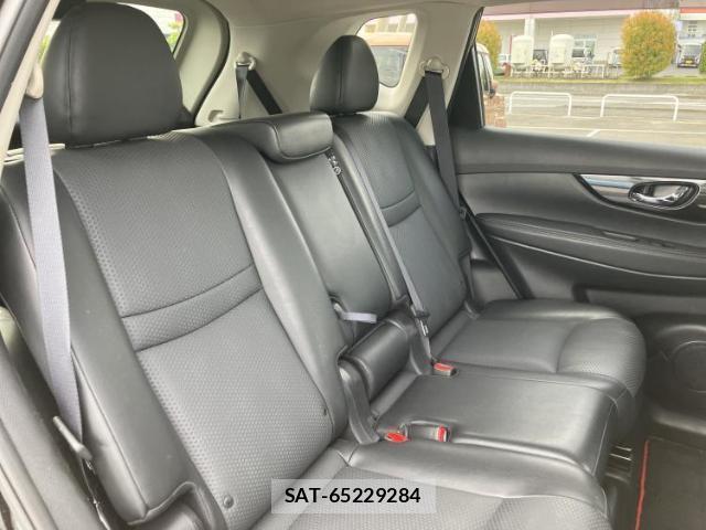 Nissan X-TRAIL 2018-02 8053576-4