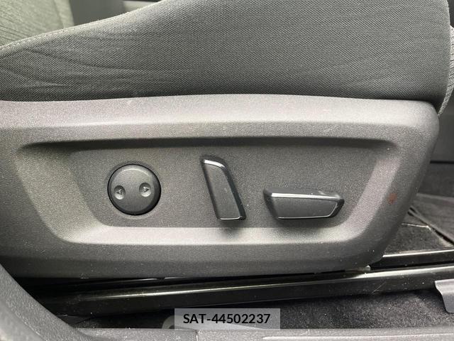 Nissan X-TRAIL 2023-11 8053743-6