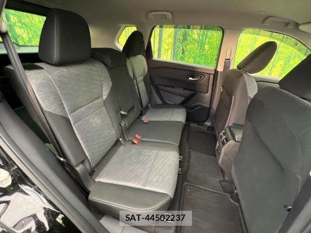 Nissan X-TRAIL 2023-11 8053743-9