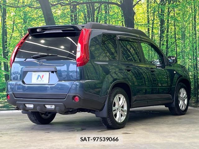 Nissan X-TRAIL 2011-02 8053834-16