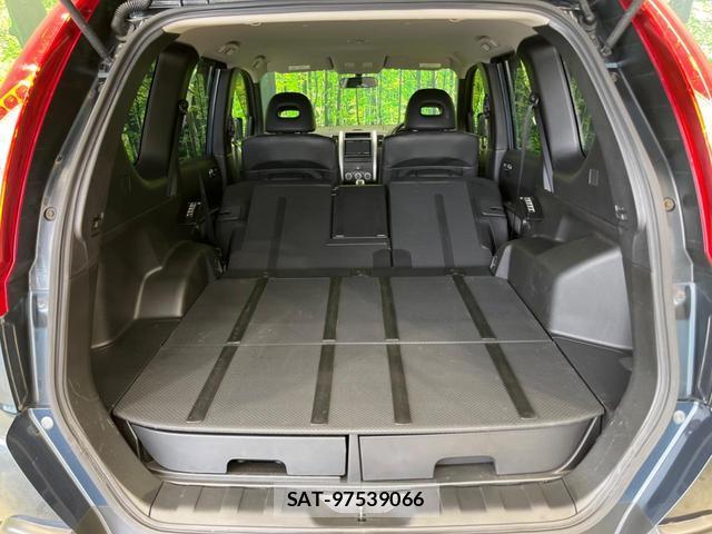 Nissan X-TRAIL 2011-02 8053834-9