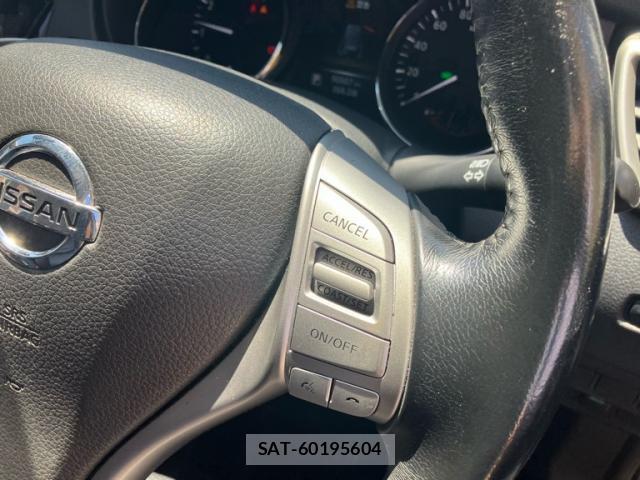 Nissan X-TRAIL 2016-11 8053911-14