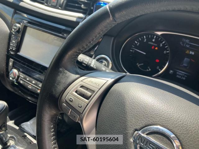 Nissan X-TRAIL 2016-11 8053911-15
