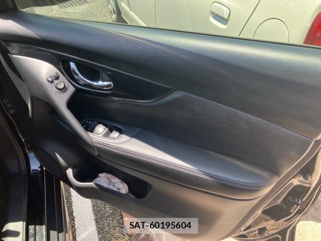Nissan X-TRAIL 2016-11 8053911-5