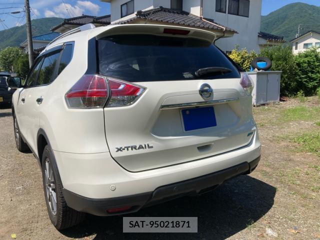 Nissan X-TRAIL 2017-01 8053955-13
