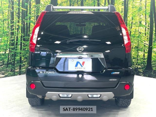 Nissan X-TRAIL 2012-12 8054172-13