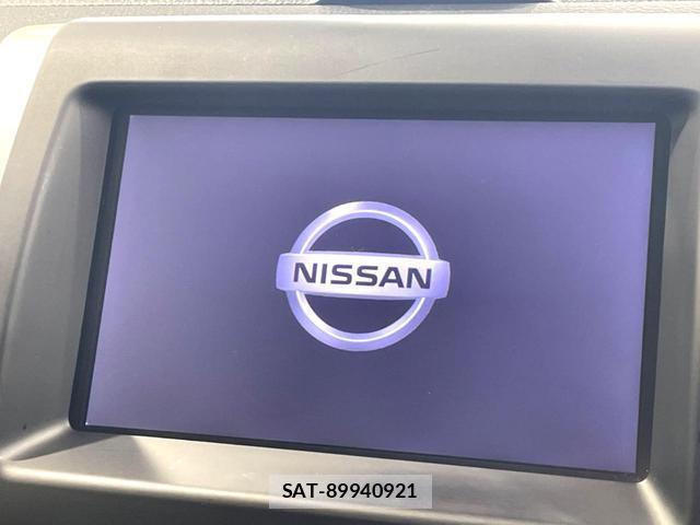 Nissan X-TRAIL 2012-12 8054172-2