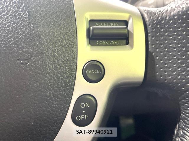 Nissan X-TRAIL 2012-12 8054172-6