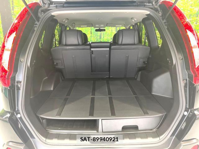Nissan X-TRAIL 2012-12 8054172-9