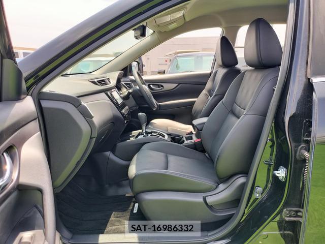 Nissan X-TRAIL 2016-04 8054198-12