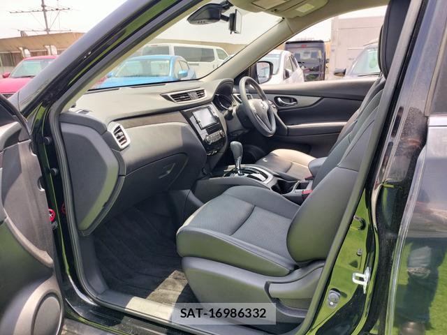 Nissan X-TRAIL 2016-04 8054198-13