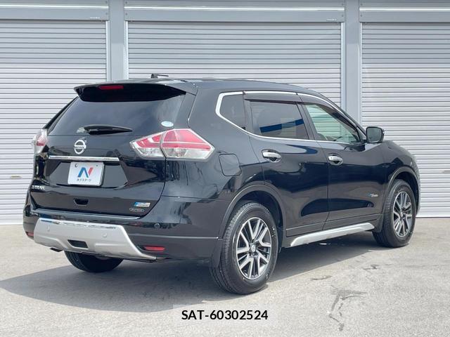 Nissan X-TRAIL 2015-09 8054413-16