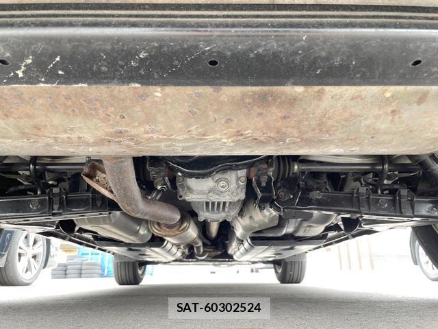 Nissan X-TRAIL 2015-09 8054413-18