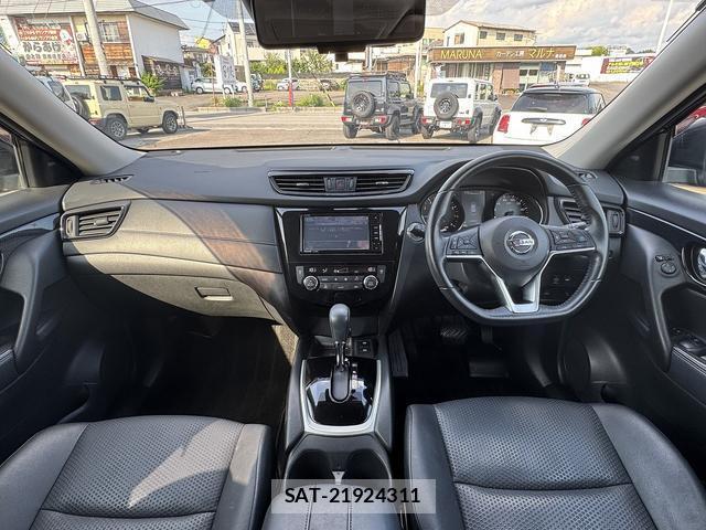 Nissan X-TRAIL 2019-03 8054975-1