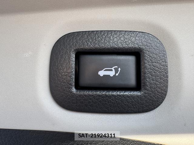 Nissan X-TRAIL 2019-03 8054975-11