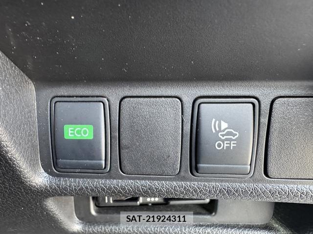 Nissan X-TRAIL 2019-03 8054975-12