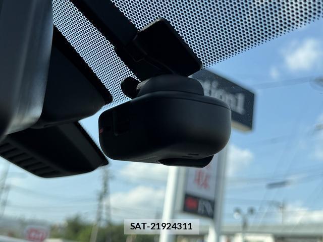 Nissan X-TRAIL 2019-03 8054975-6
