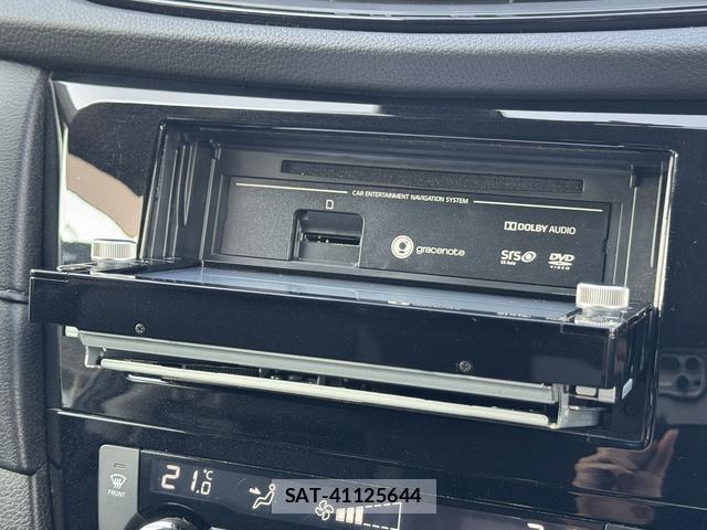 Nissan X-TRAIL 2018-04 8054976-5