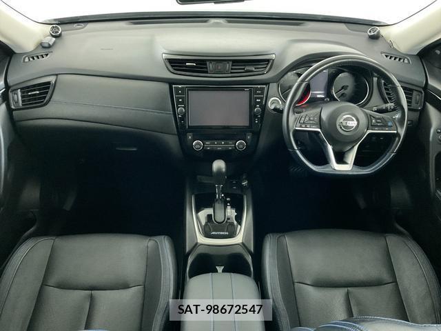 Nissan X-TRAIL 2020-06 8055529-2