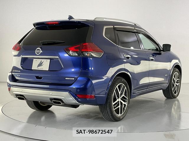 Nissan X-TRAIL 2020-06 8055529-6